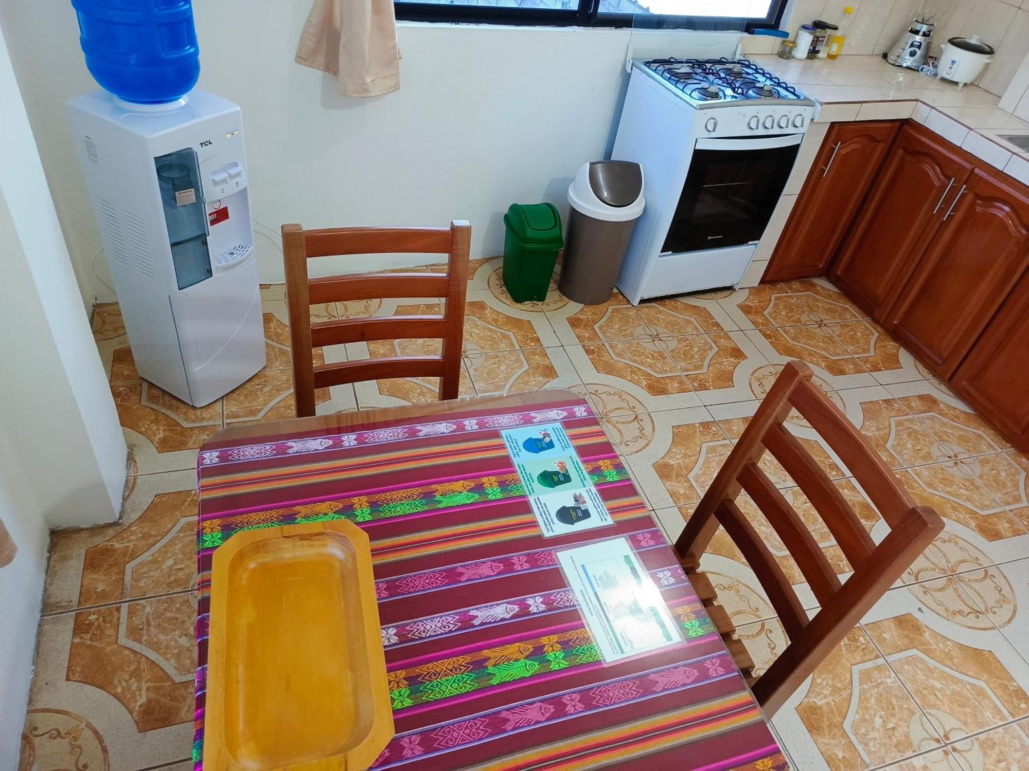 Teresita'S House Suites Con Cocina Privada Puerto Baquerizo Moreno Exterior photo