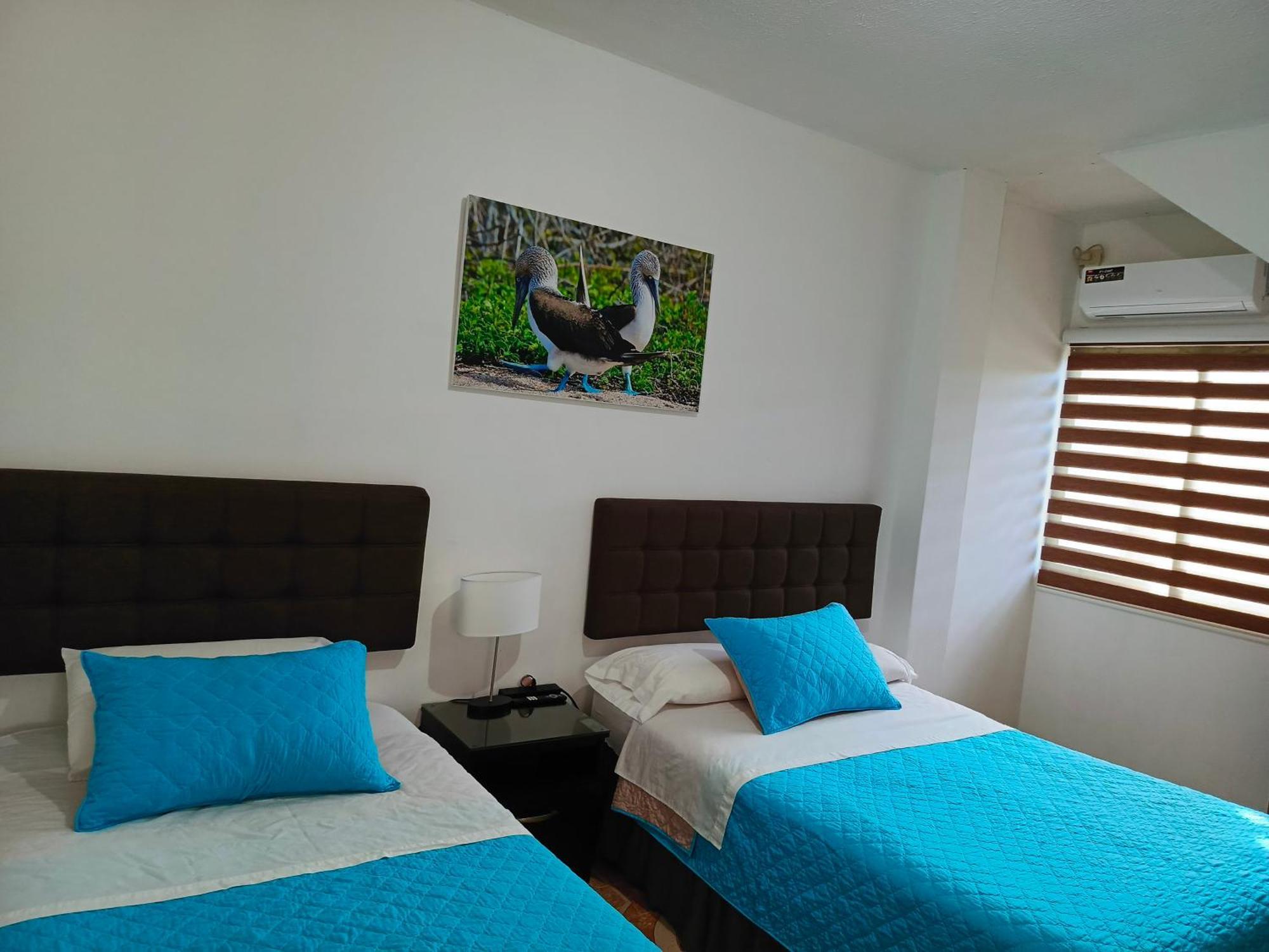 Teresita'S House Suites Con Cocina Privada Puerto Baquerizo Moreno Exterior photo